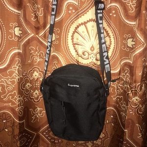 Supreme shoulder bag